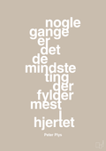 plakat: nogle gange er det de mindste ting der fylder mest i hjertet - creamy mushroom-Børnebogsfigur-A1two3