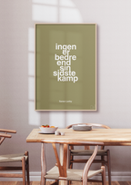 plakat: ingen er bedre end sin sidste kamp - battleship gray-Fodbold-A1two3