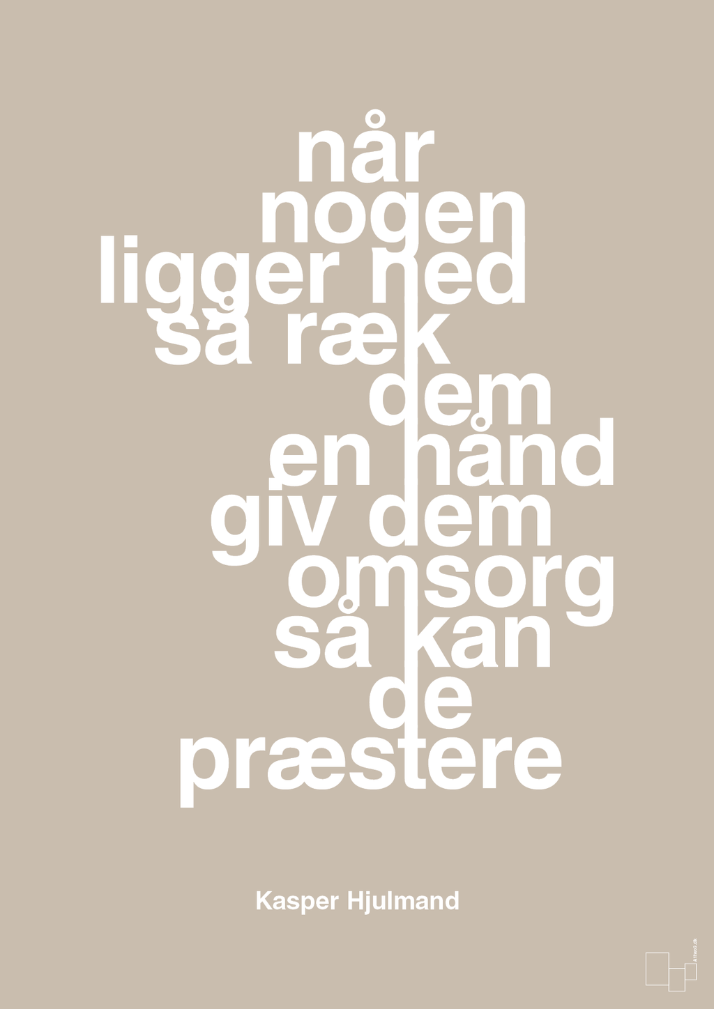 plakat: når nogen ligger ned så ræk dem en hånd og giv dem omsorg så kan de præstere - creamy mushroom-Fodbold-A1two3
