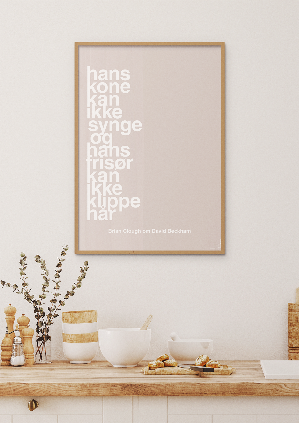 plakat: hans kone kan ikke synge og hans frisør kan ikke klippe hår - light drizzle-Fodbold-A1two3