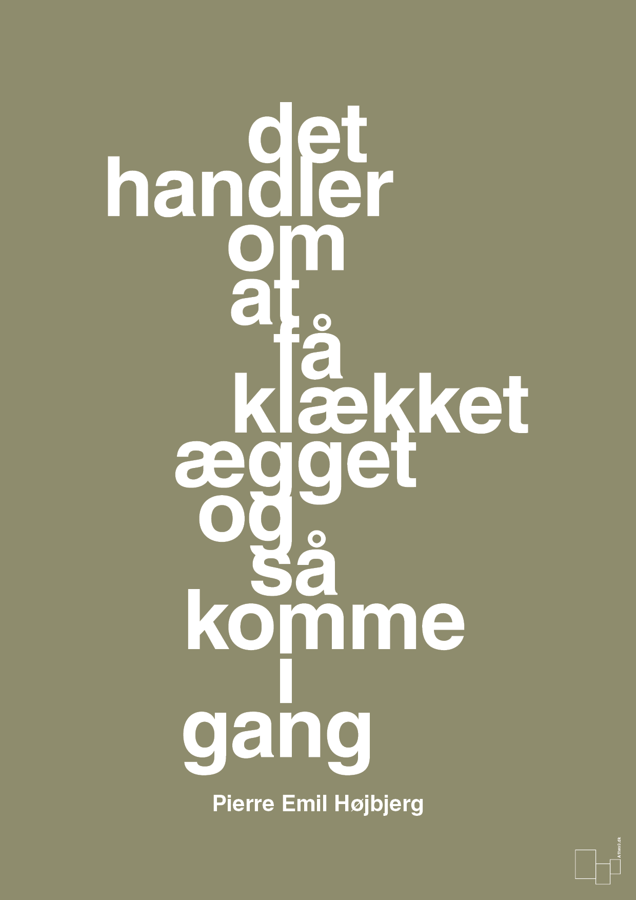 plakat: det handler om at få klækket ægget og så komme i gang - misty forrest-Fodbold-A1two3