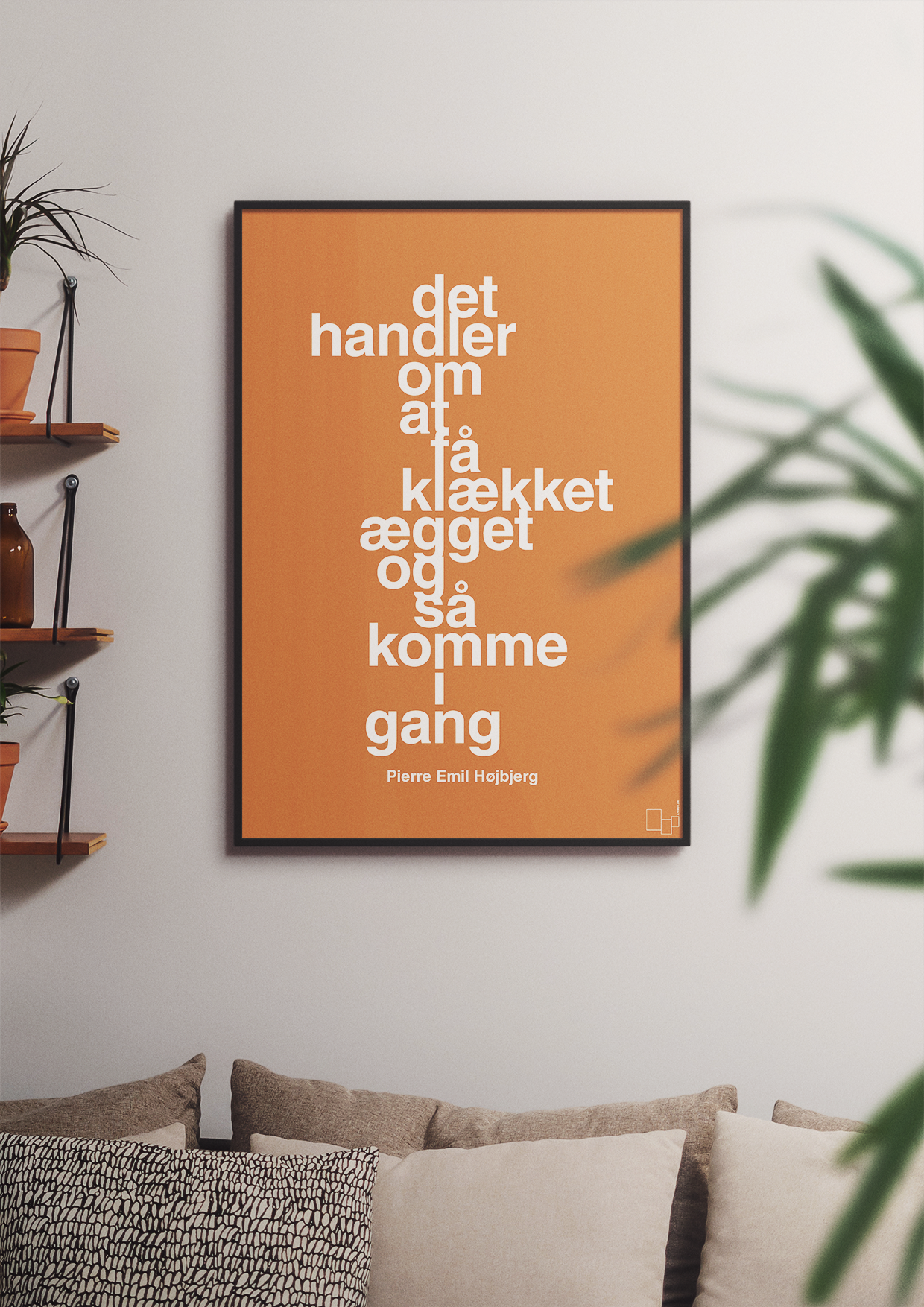 plakat: det handler om at få klækket ægget og så komme i gang - graphic charcoal-Fodbold-A1two3