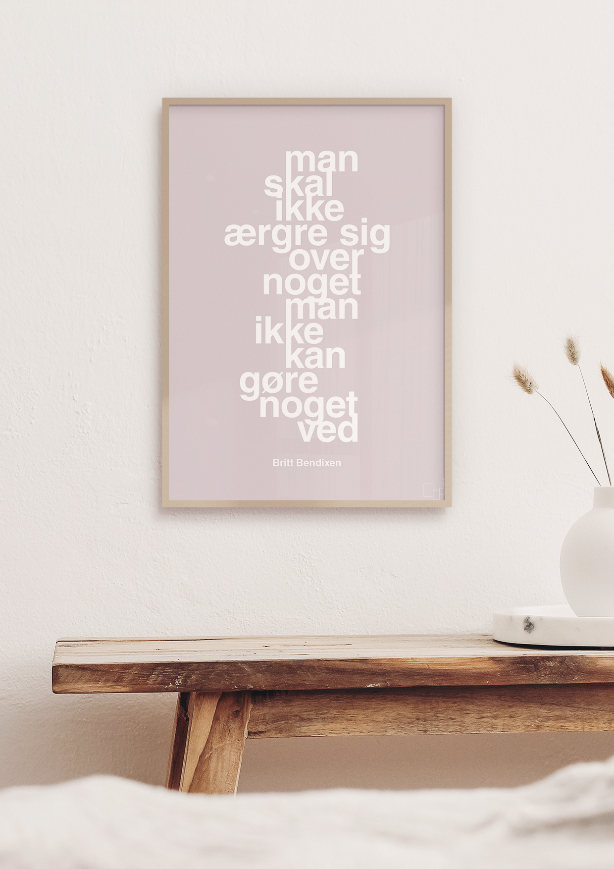 plakat: man skal ikke ærgre sig over noget man ikke kan gøre noget ved - graphic charcoal-Dans-A1two3