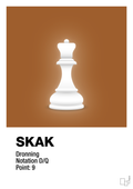plakat: spillebrikken dronning i hvid - cognac-Brætspil-A1two3