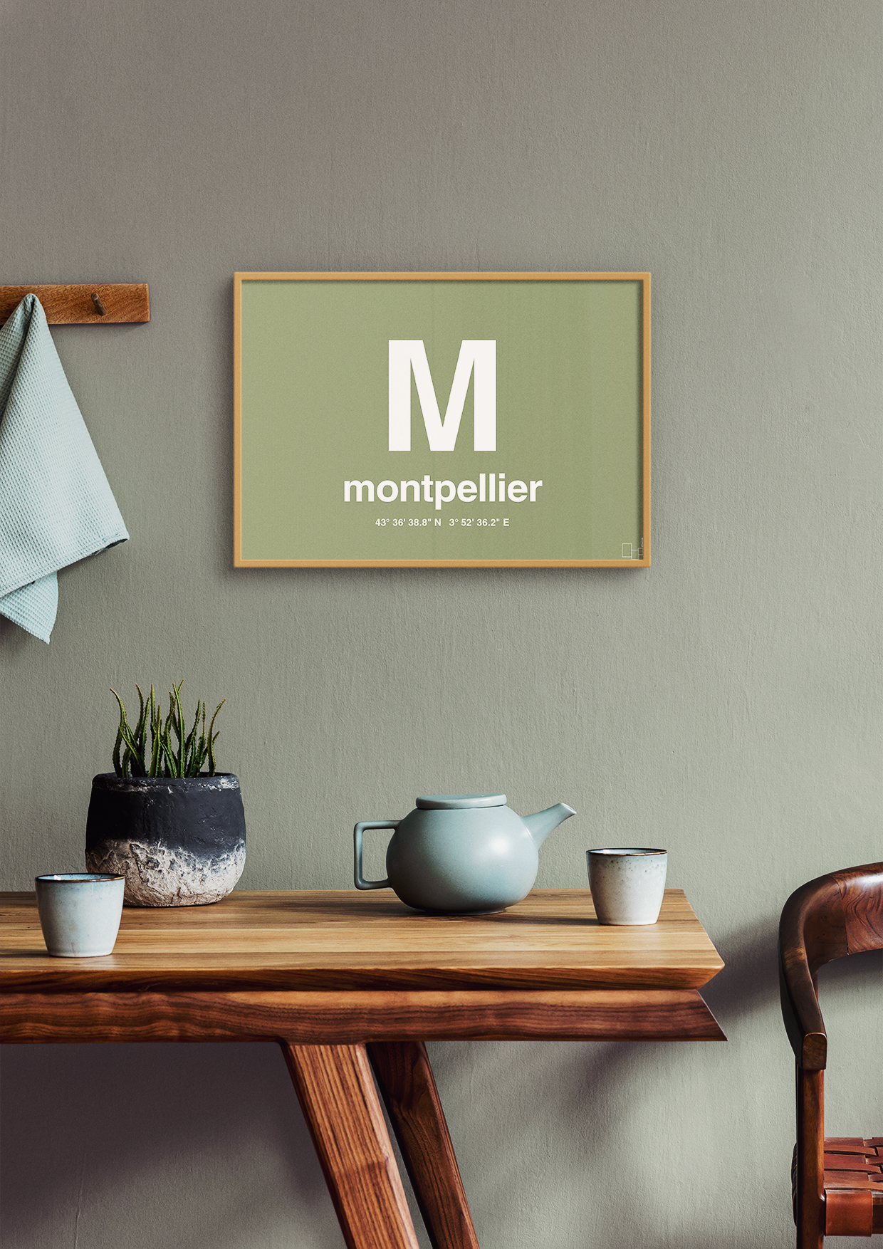 plakat: byplakat montpellier med koordinater - graphic charcoal-Byer-A1two3