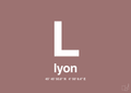 plakat: byplakat lyon med koordinater - plum-Byer-A1two3
