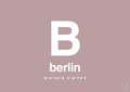 plakat: byplakat berlin med koordinater - light rose-Byer-A1two3
